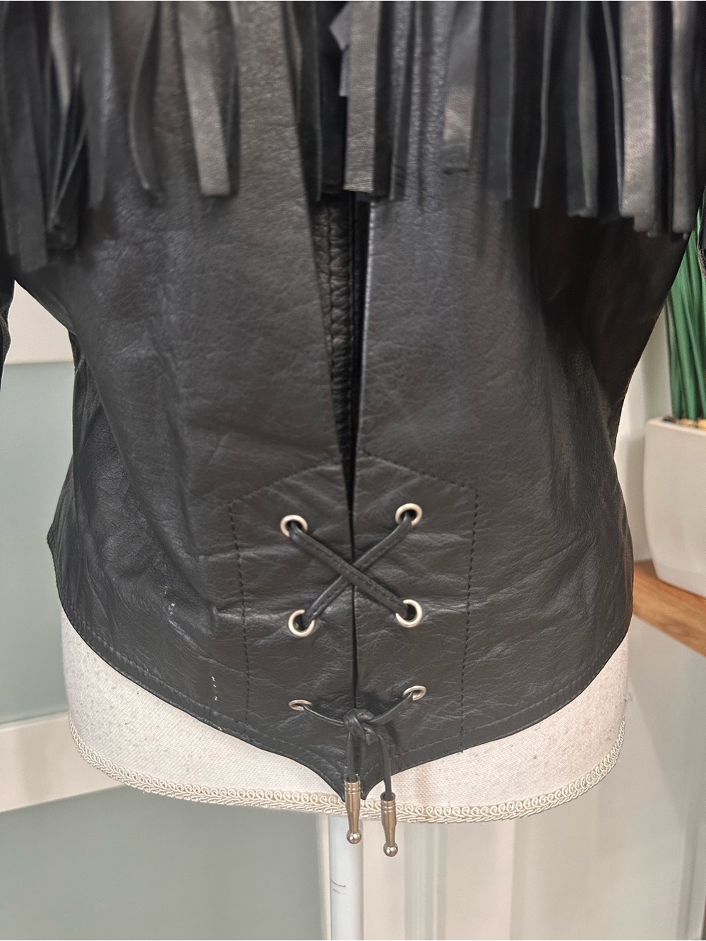 Vintage Winlit Black Leather Fringe Moto Jacket SZ Medium Western Biker GUC - Picture 10 of 11